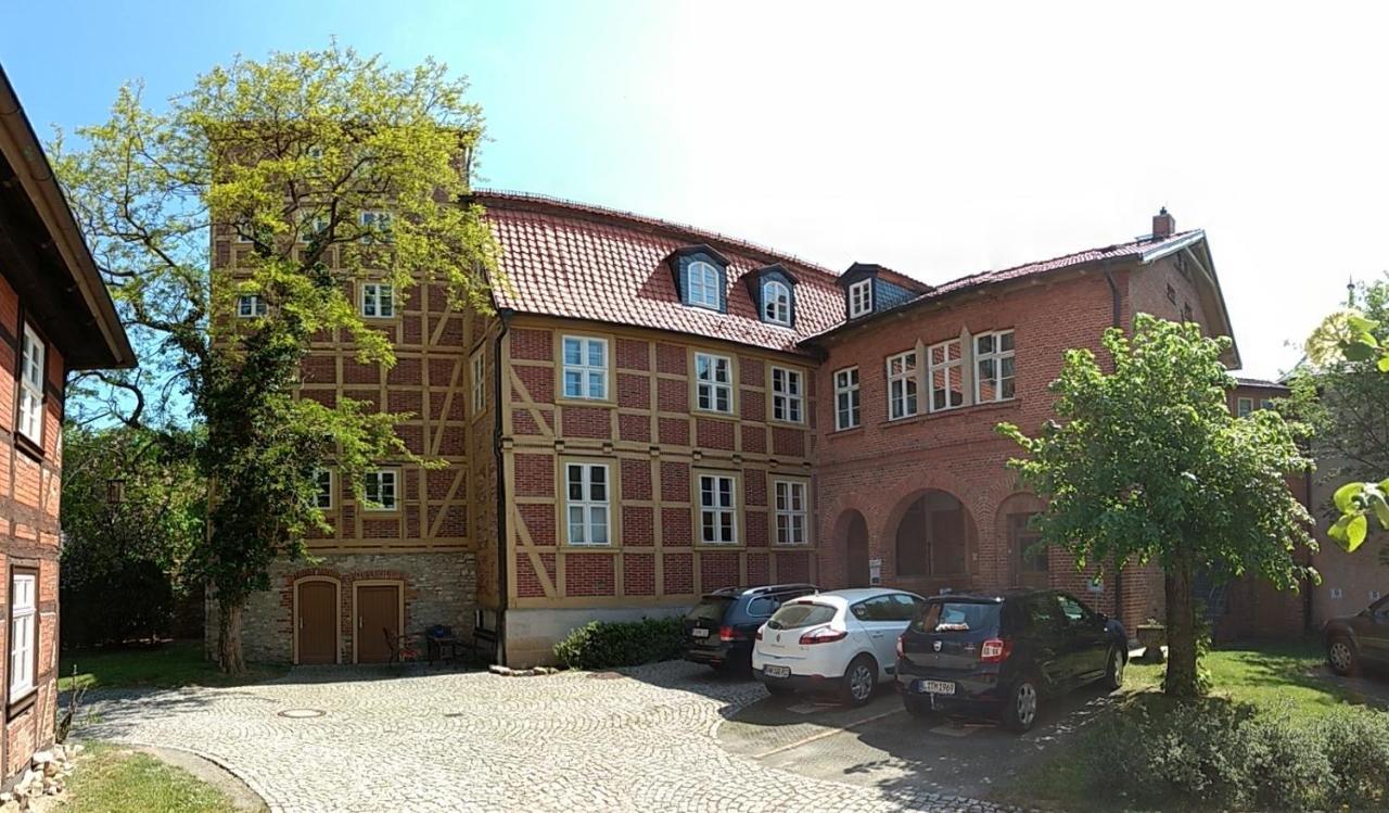 Hotel Lindenhof / Gastehaus an der Teufelsmauer Thale Exterior foto