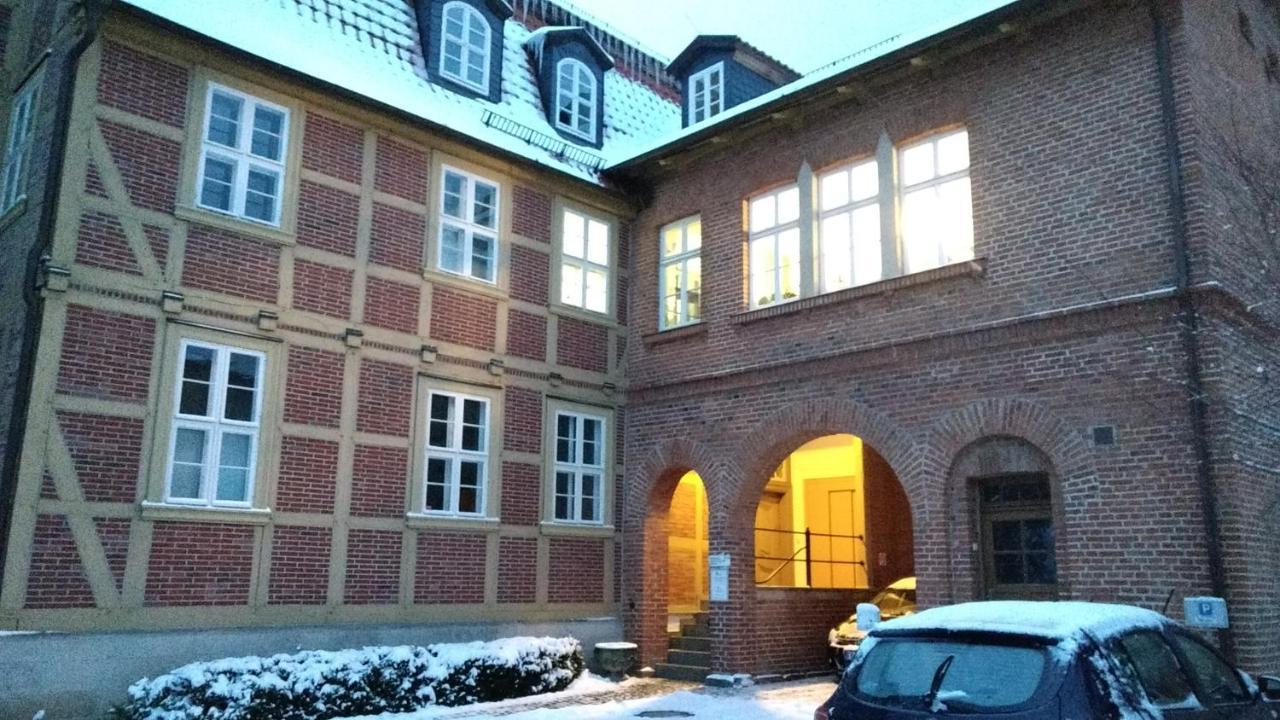 Hotel Lindenhof / Gastehaus an der Teufelsmauer Thale Exterior foto